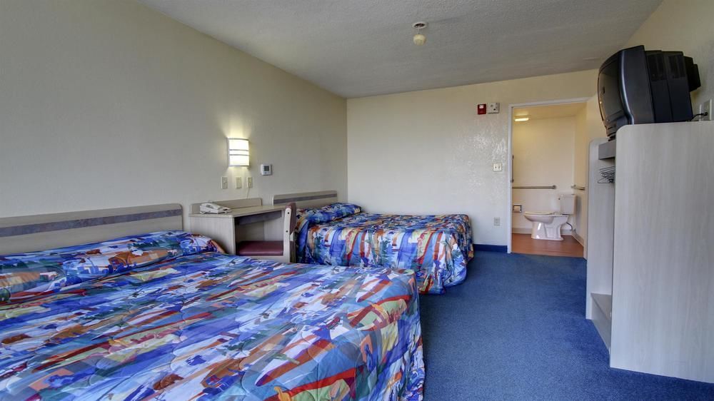 Econo Lodge Paducah West I-24 מראה חיצוני תמונה