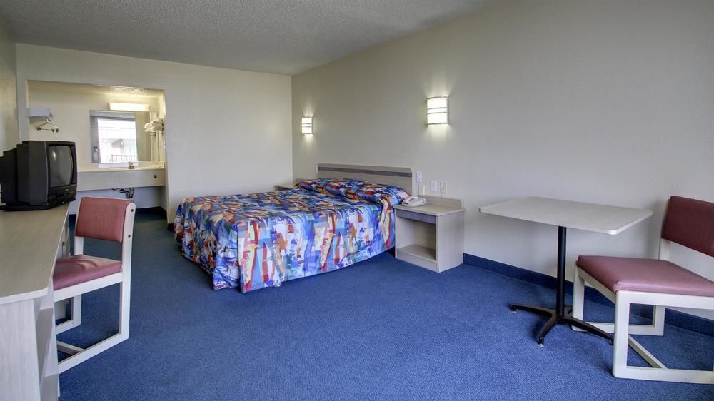 Econo Lodge Paducah West I-24 מראה חיצוני תמונה